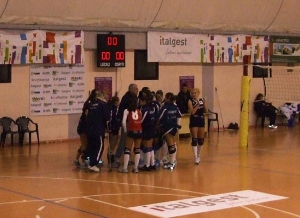 L'Italgest Volley Tuglie vince e conquista due punti.